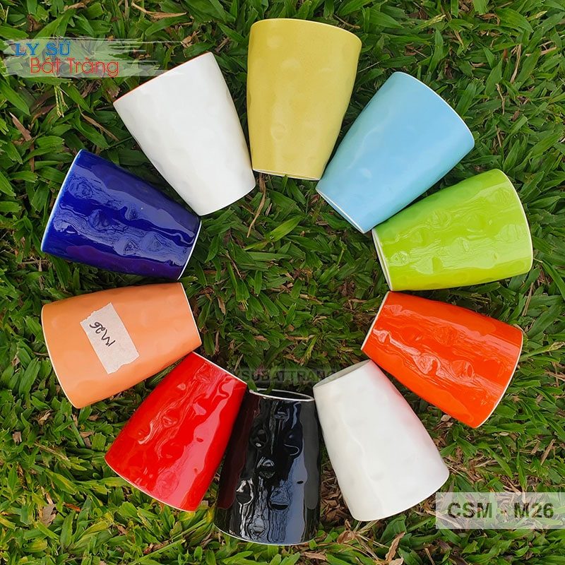 Ly sứ màu tại Xưởng