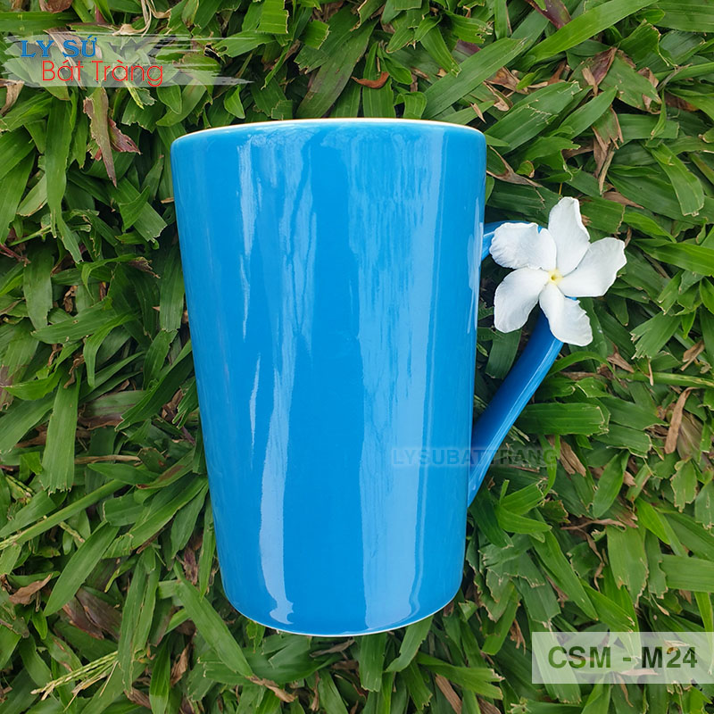 ly sứ Bát Tràng