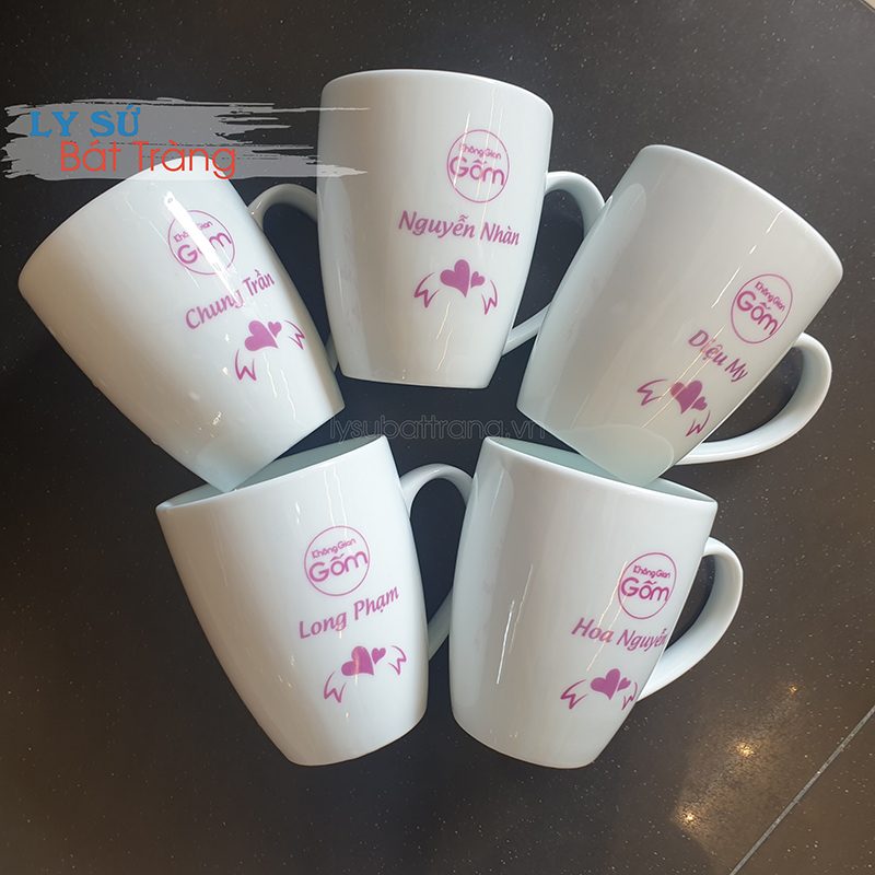 Ly sứ in logo làm quà tặng