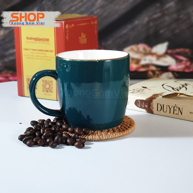 Ly sứ màu kẻ chỉ vàng