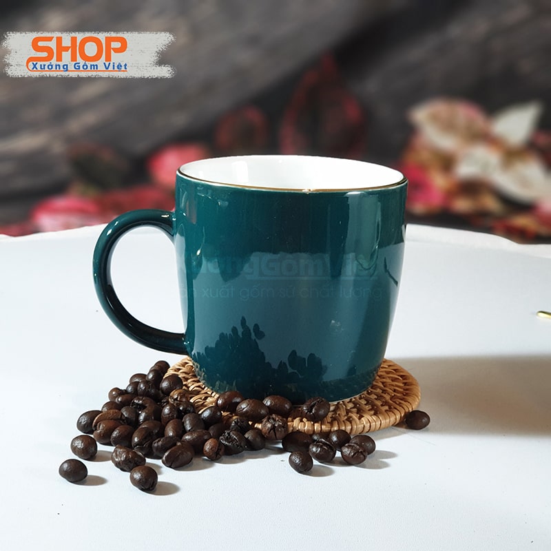 Ly sứ màu kẻ chỉ vàng